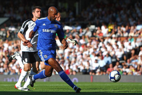 记者：拜仁考虑通过引进巴莱巴以顶替去向未明的格雷茨卡